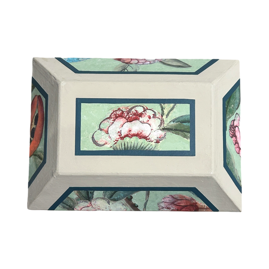 Antoinette Poisson Small Wedding Box 70B "Canton Green"