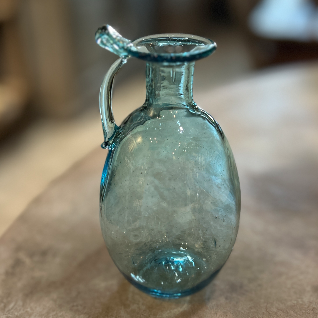 La Soufflerie Amour Bud Vase with Handle